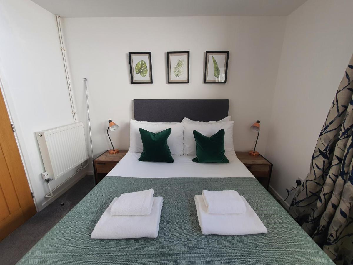 North Cambridge Guesthouse By Payman Club Ngoại thất bức ảnh